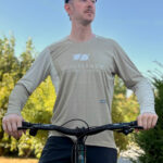 Ein bedrucktes ORTOVOX® Longsleeve von vorne